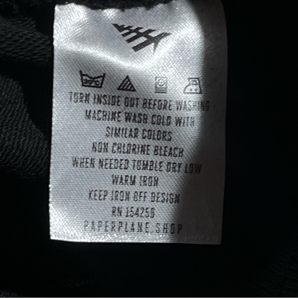 Paper Planes ROC Nation Sweatpants Joggers Black - Picture 5 of 6